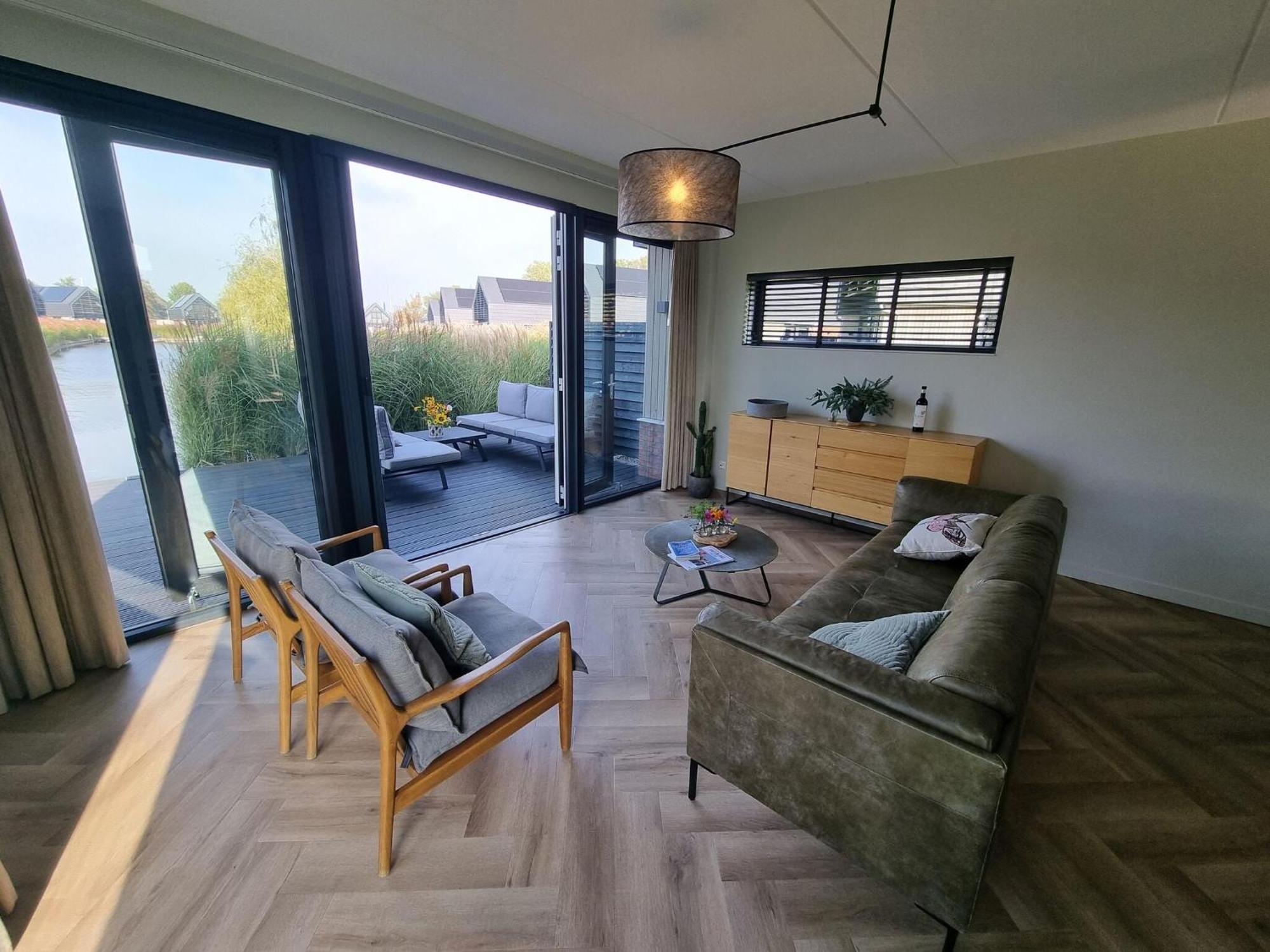 Luxurious Detached Water Villa With Jetty Balk Εξωτερικό φωτογραφία